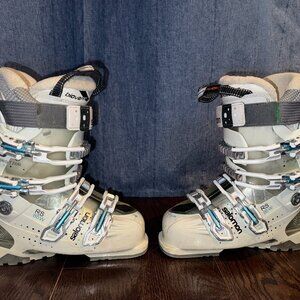 SALOMON ENERGYZER RS 85W SKI BOOTS WOMEN SIZE 24